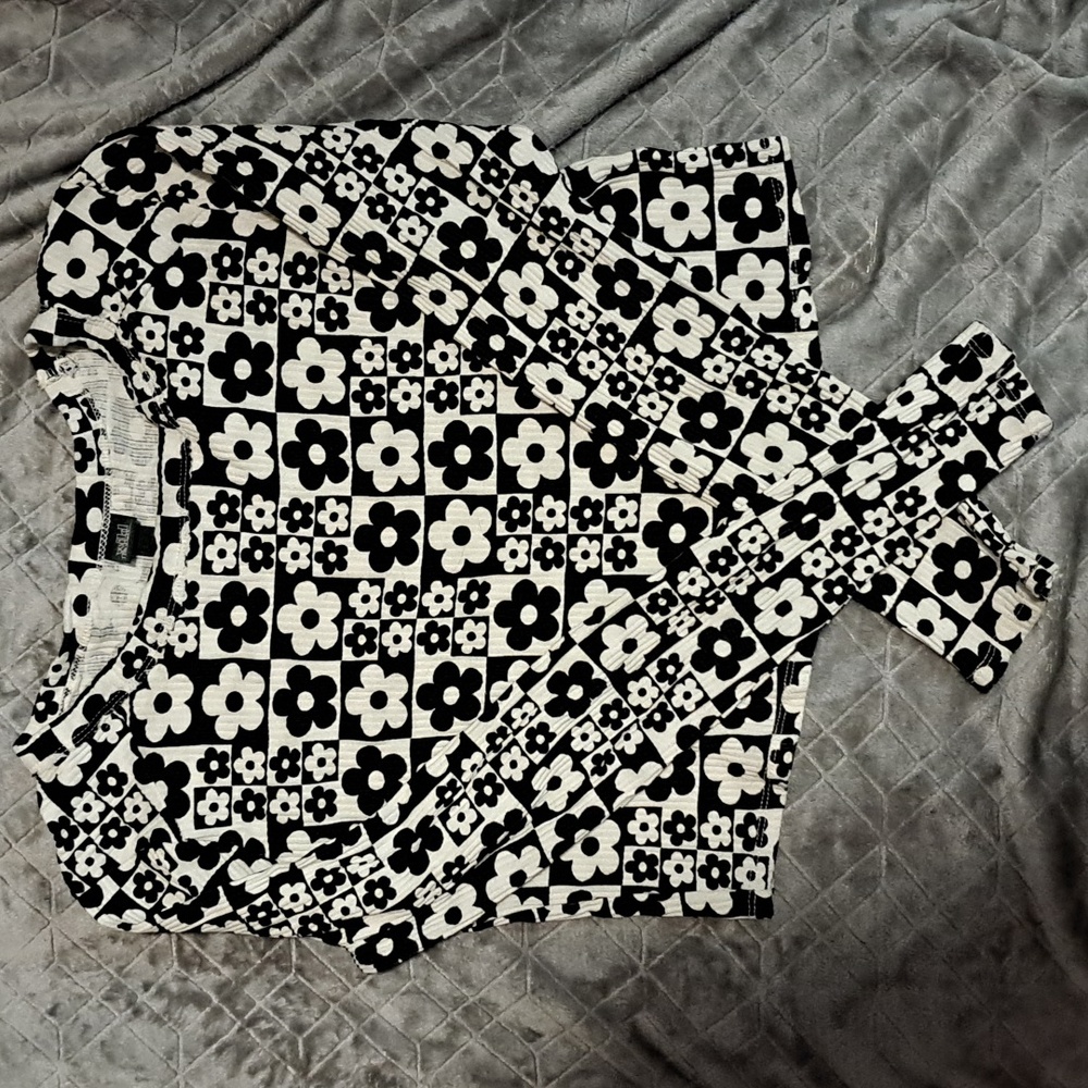 Long sleaved top